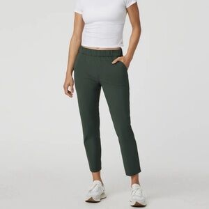 NWOT Vuori Miles Ankle Performance Pants - Size XS